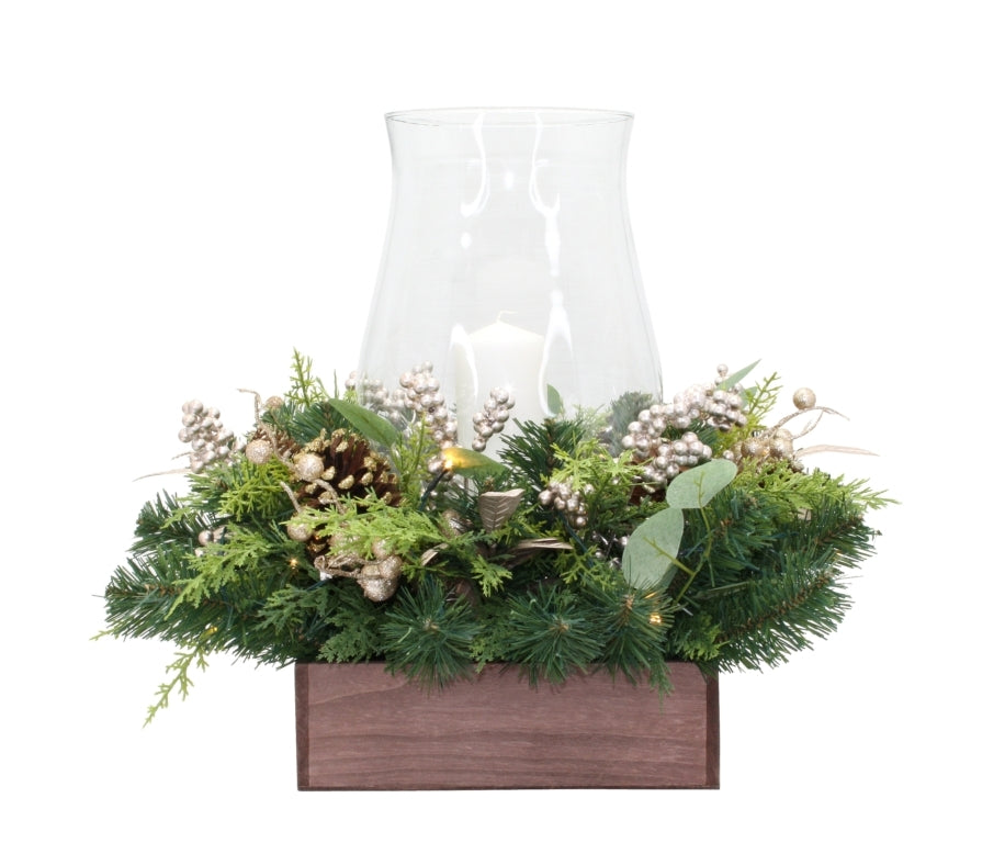 Candle holder hurricane in foliage with pearls and pinecones